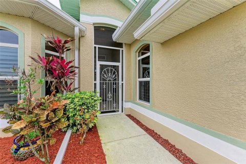 Casa en venta en Punta Gorda, Florida, 3 dormitorios, 170.29 m2 № 1559782 - foto 4