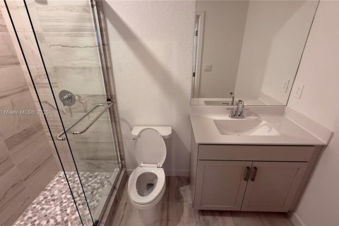 Casa en alquiler en Homestead, Florida, 4 dormitorios, 193.7 m2 № 1931064 - foto 19