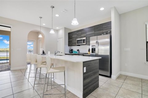 Villa ou maison à vendre à Haines City, Floride: 4 chambres, 223.34 m2 № 2112891 - photo 7