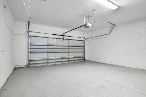 Villa ou maison à vendre à Haines City, Floride: 4 chambres, 223.34 m2 № 2112891 - photo 23
