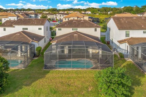 Villa ou maison à vendre à Haines City, Floride: 4 chambres, 223.34 m2 № 2112891 - photo 29