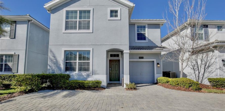 House in STOREY LAKE in Kissimmee, Florida 6 bedrooms, 305.74 sq.m. № 1873358