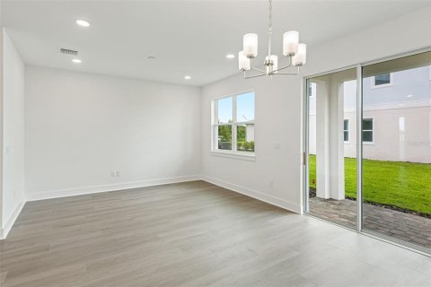 Townhouse in Wesley Chapel, Florida 3 bedrooms, 162.39 sq.m. № 2138307 - photo 13