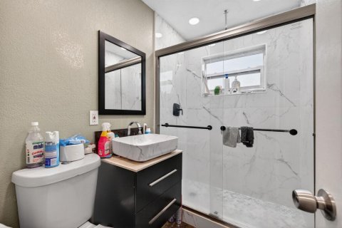 House in Fort Lauderdale, Florida 3 bedrooms, 152.64 sq.m. № 2242257 - photo 27