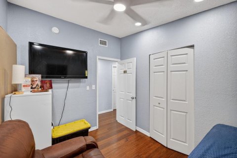 House in Fort Lauderdale, Florida 3 bedrooms, 152.64 sq.m. № 2242257 - photo 29