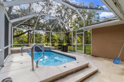 House in Lake Panasoffkee, Florida 3 bedrooms, 158.03 sq.m. № 1837405 - photo 28
