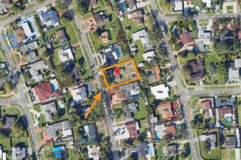 House in Miami, Florida 3 bedrooms, 85.75 sq.m. № 1989392 - photo 2