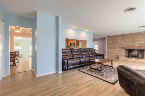 Casa en venta en Ormond Beach, Florida, 3 dormitorios, 271.18 m2 № 2431808 - foto 25