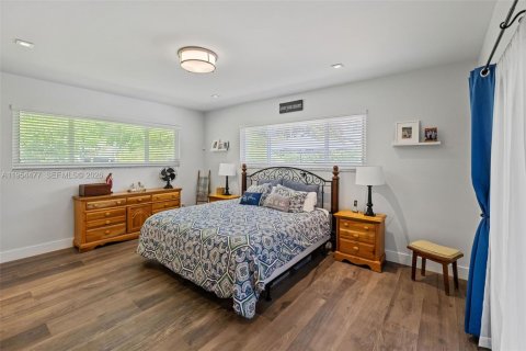 Купить виллу или дом в Майами, Флорида 4 спальни, 244.7м2, № 2011988 - фото 18