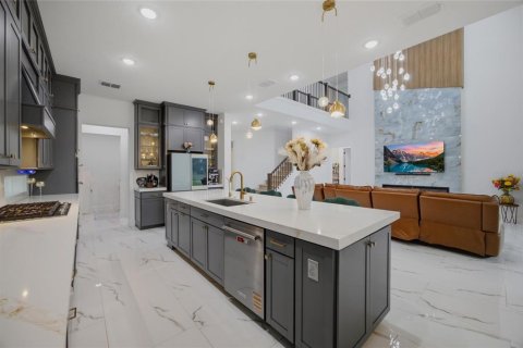 Villa ou maison à vendre à Zephyrhills, Floride: 5 chambres, 396.88 m2 № 2216497 - photo 12