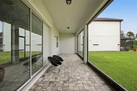 Villa ou maison à vendre à Zephyrhills, Floride: 5 chambres, 396.88 m2 № 2216497 - photo 21