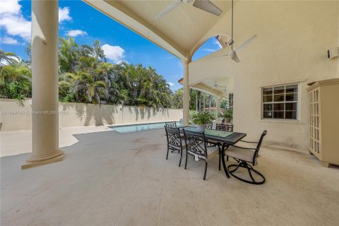 Купить виллу или дом в Майами, Флорида 7 спален, 540.41м2, № 1955884 - фото 16