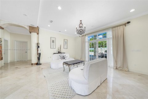 Купить виллу или дом в Майами, Флорида 7 спален, 540.41м2, № 1955884 - фото 10