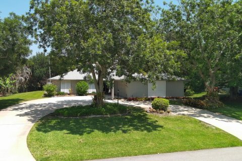 Casa en Vero Beach, Florida 3 dormitorios, 215.35 m2 № 2283088