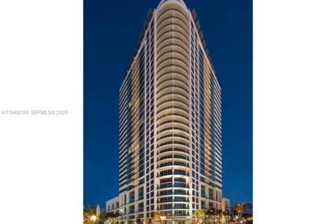 Condo in Miami, Florida, 1 bedroom № 2152998 - photo 25