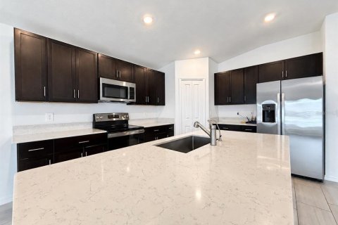 Casa en alquiler en Riverview, Florida, 4 dormitorios, 179.86 m2 № 2284777 - foto 17