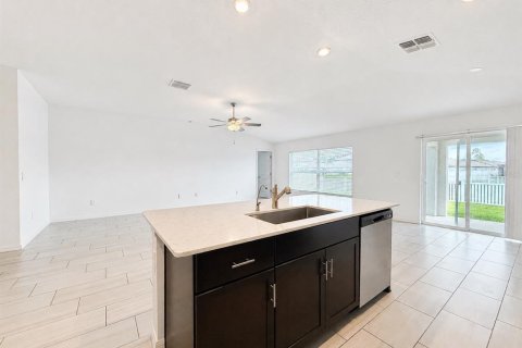 Casa en alquiler en Riverview, Florida, 4 dormitorios, 179.86 m2 № 2284777 - foto 27