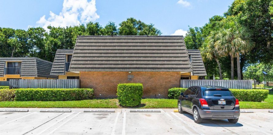 Touwnhouse à West Palm Beach, Floride 2 chambres, 114.83 m2 № 1224767