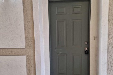 Condominio en venta en Jacksonville, Florida, 3 dormitorios, 115.85 m2 № 772135 - foto 1