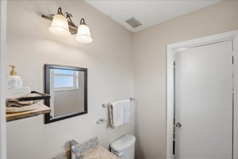 House in Port St. Lucie, Florida 2 bedrooms, 83.61 sq.m. № 2083540 - photo 12