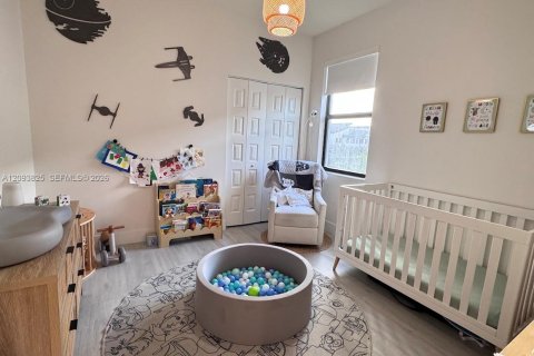 Condo in Doral, Florida, 3 bedrooms № 2382464 - photo 25