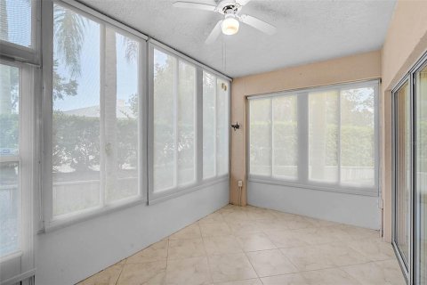Condominio en venta en Bradenton, Florida, 2 dormitorios, 125.33 m2 № 2116361 - foto 25