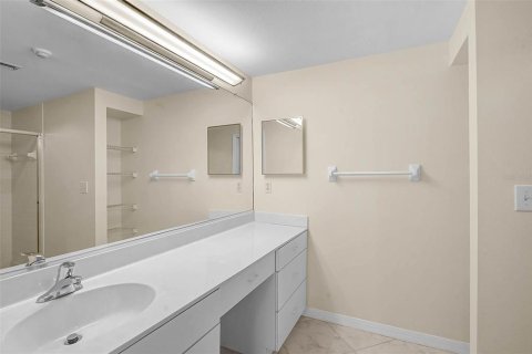 Condominio en venta en Bradenton, Florida, 2 dormitorios, 125.33 m2 № 2116361 - foto 8