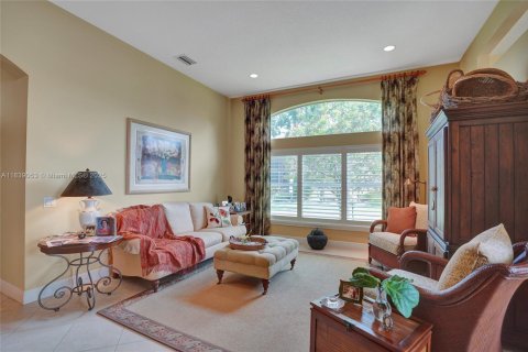 House in Delray Beach, Florida 4 bedrooms, 216 sq.m. № 1830717 - photo 23