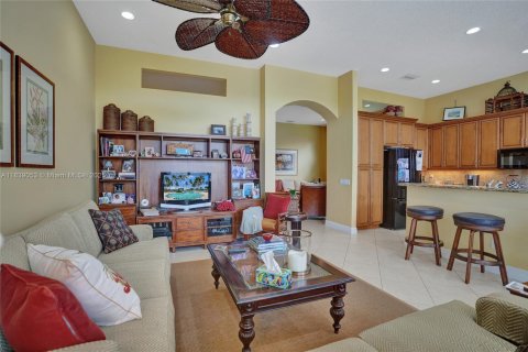 House in Delray Beach, Florida 4 bedrooms, 216 sq.m. № 1830717 - photo 22