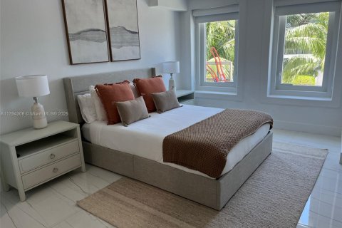 Condominio en venta en Miami Beach, Florida, 2 dormitorios, 109.62 m2 № 2077092 - foto 7