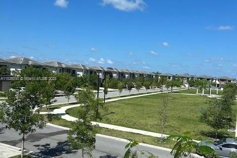 Casa en venta en Florida City, Florida, 5 dormitorios, 176.7 m2 № 1797495 - foto 20
