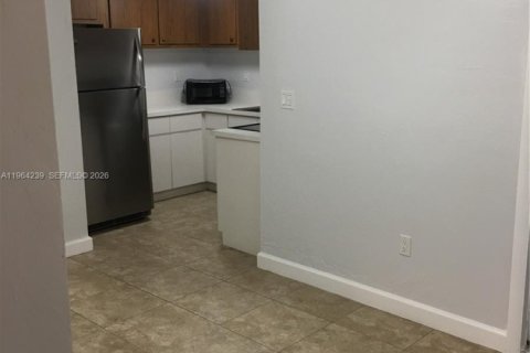 Снять в аренду виллу или дом в Майами, Флорида 2 спальни, 197.14м2, № 2025903 - фото 9