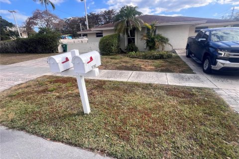 Дом в Майами, Флорида 2 спальни, 197.14м2 № 2025903