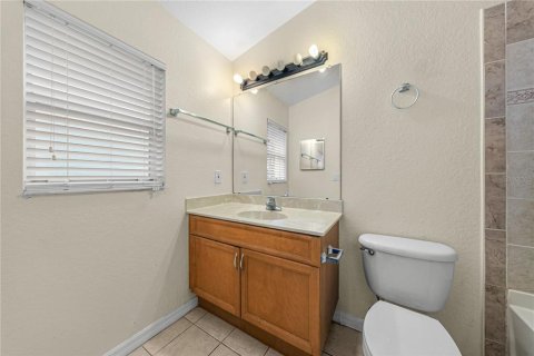 House in Riverview, Florida 3 bedrooms, 105.91 sq.m. № 2227988 - photo 19