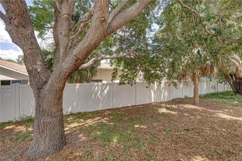 House in Riverview, Florida 3 bedrooms, 105.91 sq.m. № 2227988 - photo 28
