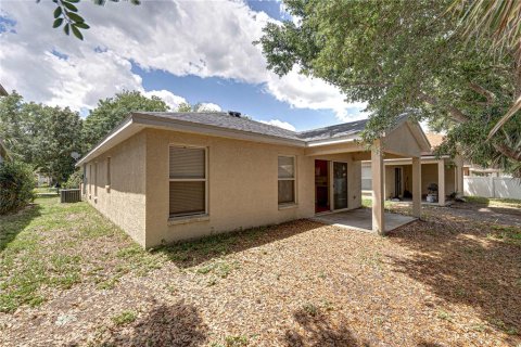 House in Riverview, Florida 3 bedrooms, 105.91 sq.m. № 2227988 - photo 30