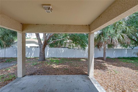 House in Riverview, Florida 3 bedrooms, 105.91 sq.m. № 2227988 - photo 27