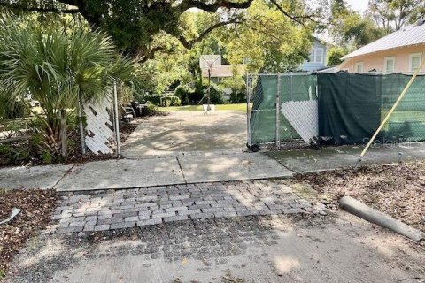 Terreno en venta en Tampa, Florida № 1909346 - foto 6