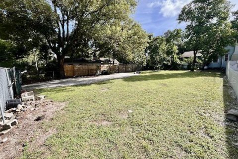Terreno en venta en Tampa, Florida № 1909346 - foto 2