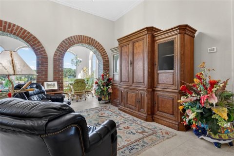 House in Leesburg, Florida 3 bedrooms, 275.08 sq.m. № 2195736 - photo 8
