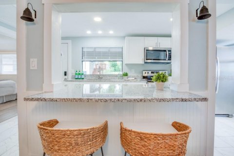 Villa ou maison à vendre à Clearwater, Floride: 4 chambres, 137.87 m2 № 1885054 - photo 19