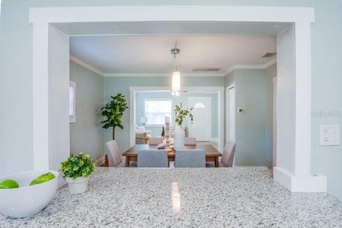 Villa ou maison à vendre à Clearwater, Floride: 4 chambres, 137.87 m2 № 1885054 - photo 17