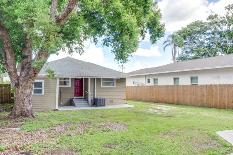 Villa ou maison à vendre à Clearwater, Floride: 4 chambres, 137.87 m2 № 1885054 - photo 5