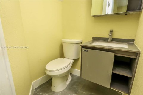 Immobilier commercial à vendre à Florida City, Floride: 287.44 m2 № 2076397 - photo 29