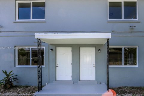 Immobilier commercial à vendre à Florida City, Floride: 287.44 m2 № 2076397 - photo 20
