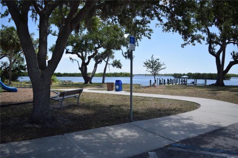 Land in Punta Gorda, Florida № 2164246 - photo 9