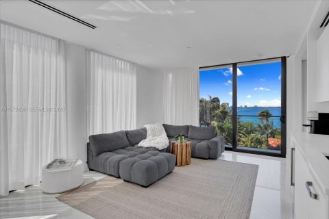 Villa ou maison à louer à Miami Beach, Floride: 3 chambres, 292.92 m2 № 2032916 - photo 21