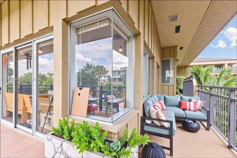 Condo in Davie, Florida, 2 bedrooms  № 2010413 - photo 17