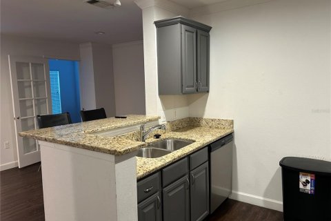 Copropriété à louer à Tampa, Floride: 1 chambre, 80.36 m2 № 2387715 - photo 9