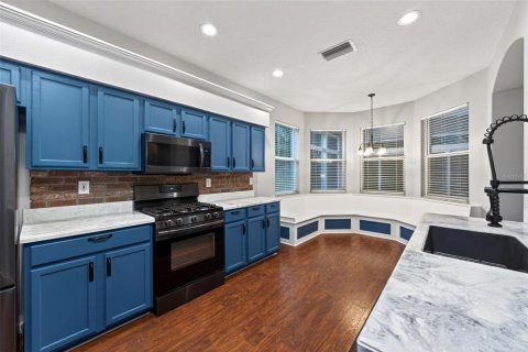 House in Sarasota, Florida 4 bedrooms, 219.44 sq.m. № 2145425 - photo 25